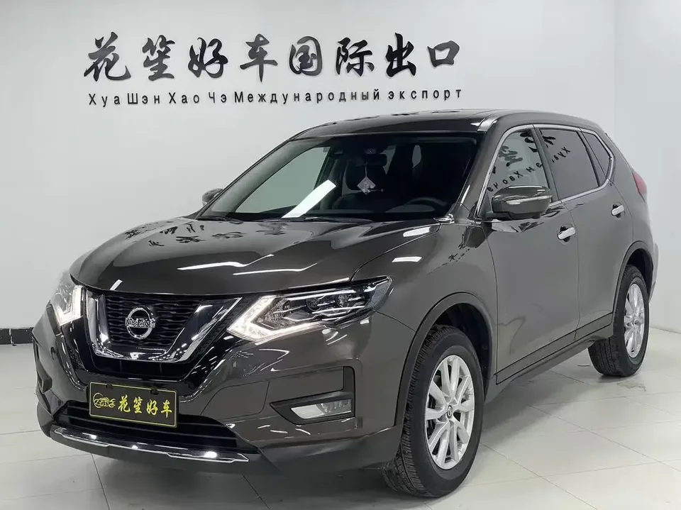 Nissan X-Trail Qijun 2022 2.0L 2WD Smart Link Premium Edition 2023 — photo 1, buy with delivery to Moscow