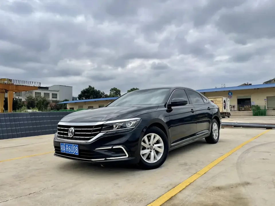 Volkswagen Passat Passat 2020 280TSI Business Edition National VI 2023 — photo 1, buy with delivery to Moscow