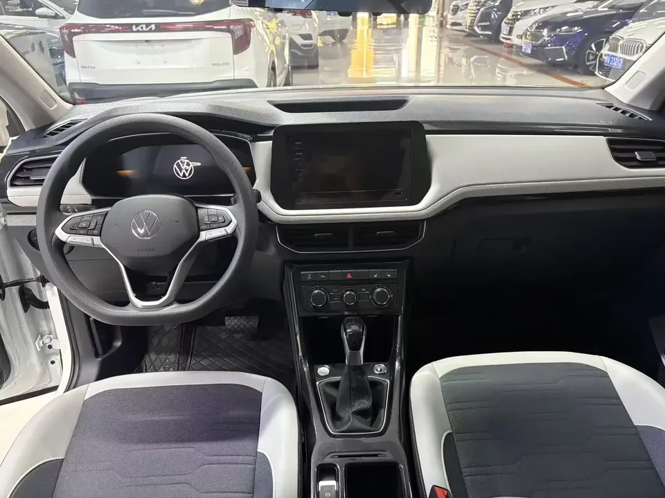 Volkswagen Tharu tuyue 2026 New 1.5L Ruixiang Edition 2026 — thumbnail 5