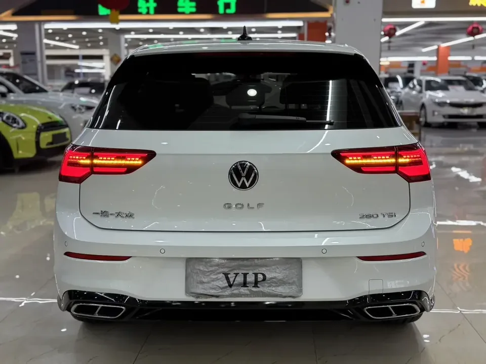 Volkswagen Golf golf 2023 280TSI DSG R-Line Lite 2023 — thumbnail 2