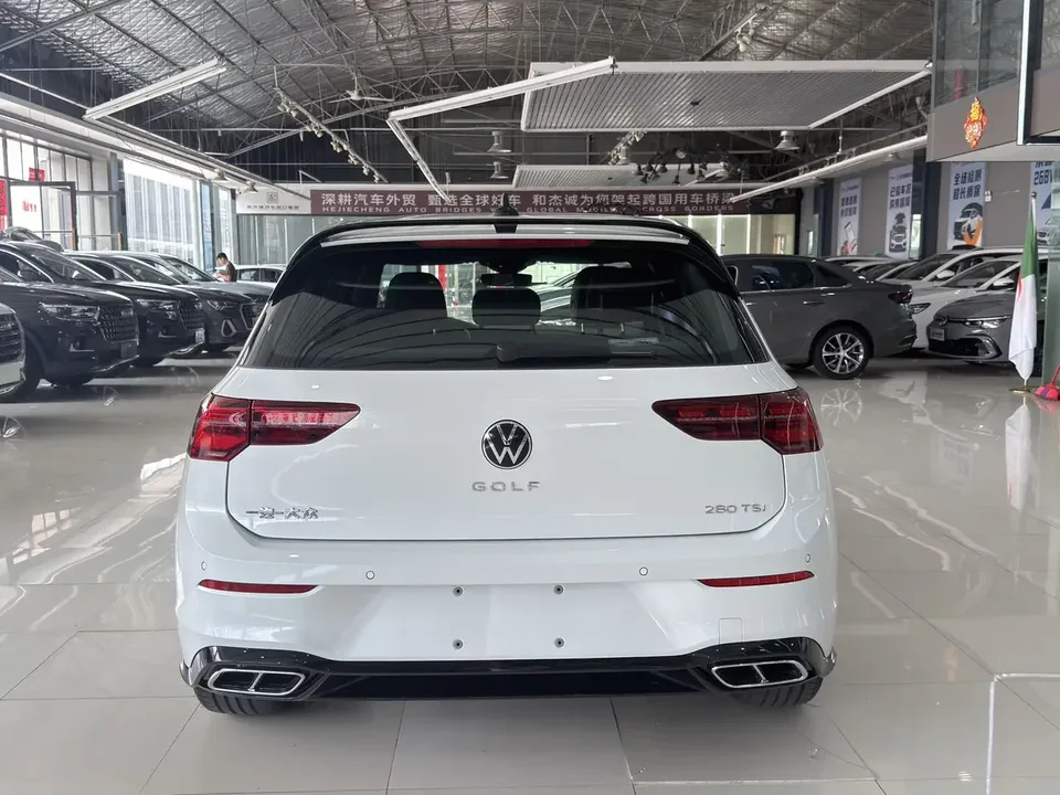 Volkswagen Golf golf 2023 280TSI DSG R-Line 2023 — thumbnail 2