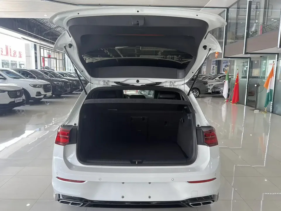 Volkswagen Golf golf 2023 280TSI DSG R-Line 2023 — thumbnail 5
