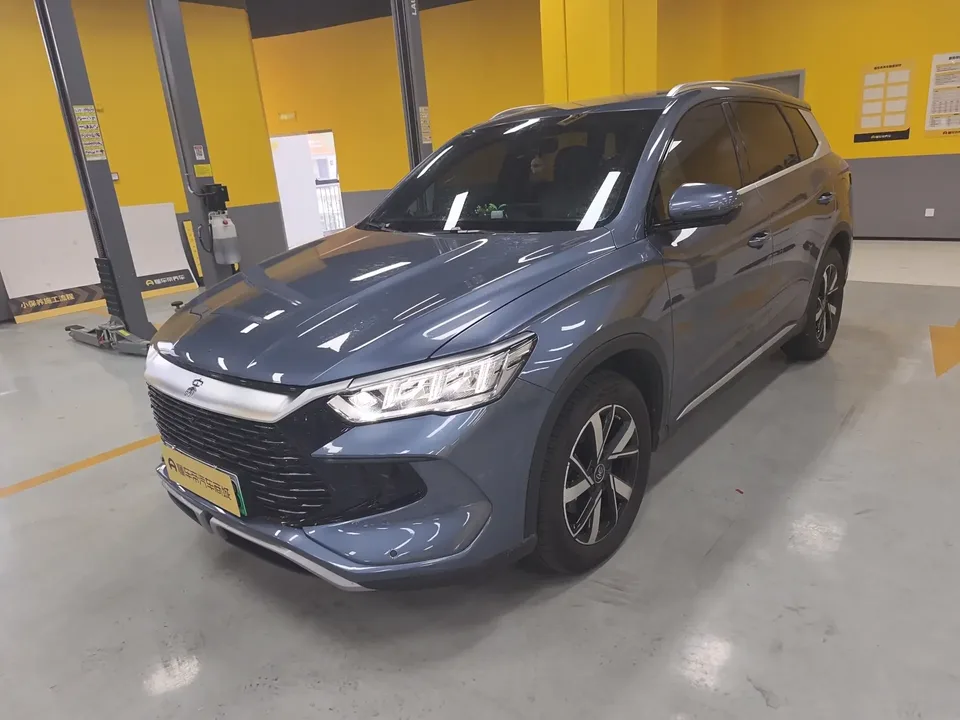 BYD Song Pro DM Song Pro DM 2024 DM-i Honor Edition 71km Pilot Edition 2024 — photo 1, buy with delivery to Moscow