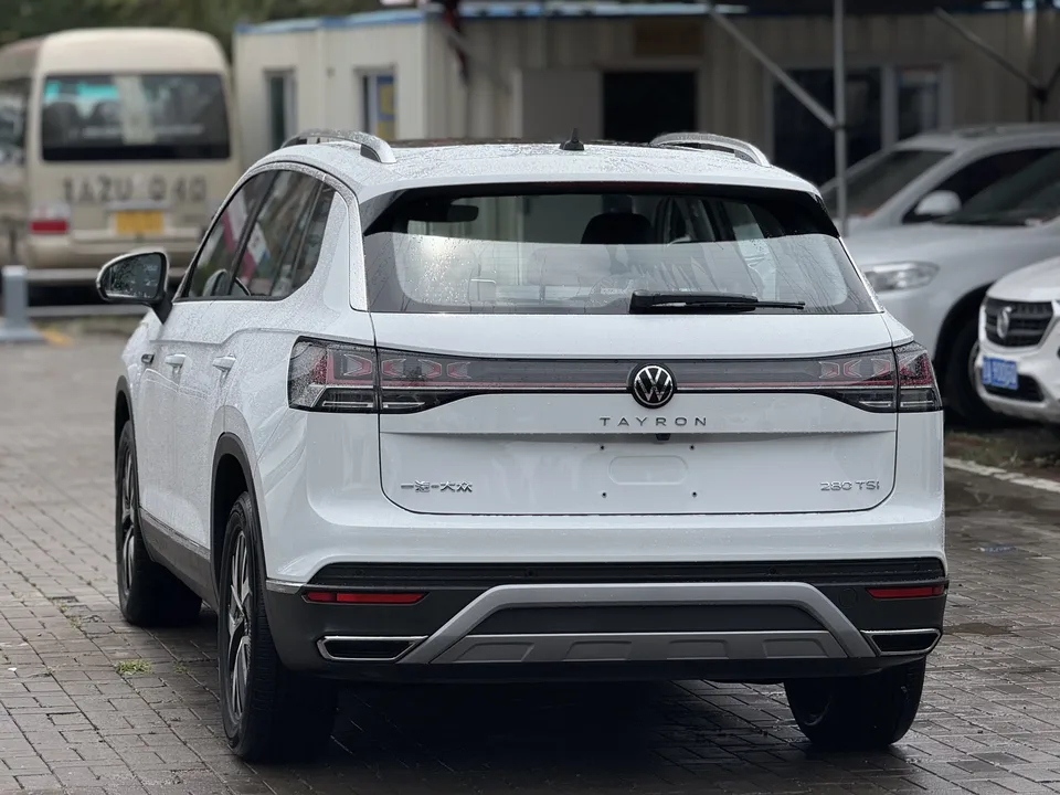 Volkswagen Tayron Tanyue 2023 280TSI 2WD Luxury Plus Advanced Edition 2022 — thumbnail 2