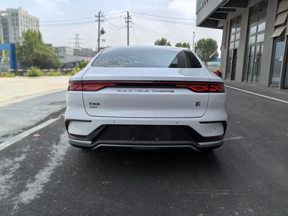 BYD Han DM Chinese DM 2022 DM-i 121KM Premium 2023 — thumbnail 2