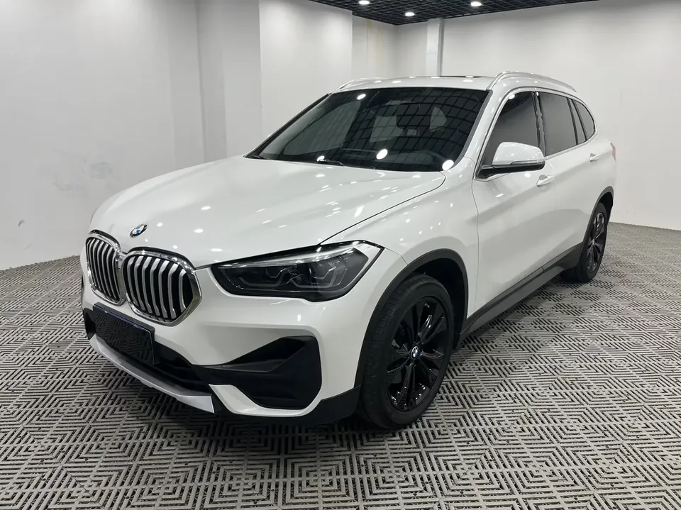 BMW X1 BMW X1 2021 sDrive20Li Fashion 2022 — photo 1, buy with delivery to Moscow