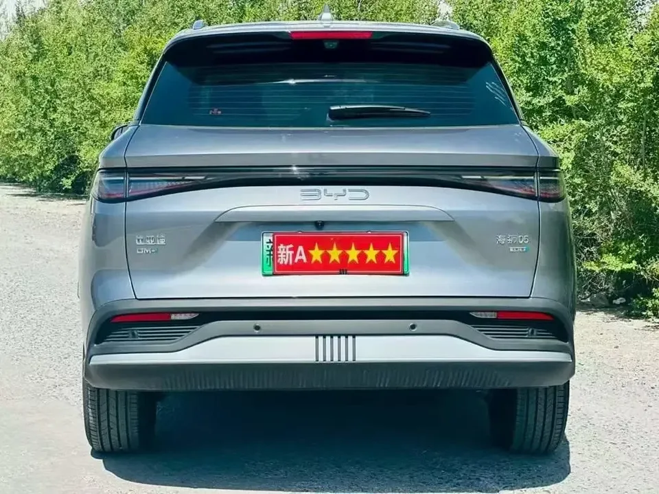BYD Sea Lion 05DM Sea Lion 05DM 2025 DM-i 115KM Premium Edition 2025 — thumbnail 2