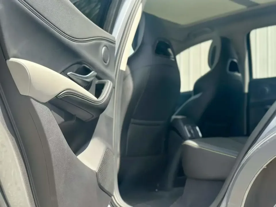 BYD Sea Lion 05DM Sea Lion 05DM 2025 DM-i 115KM Premium Edition 2025 — thumbnail 3