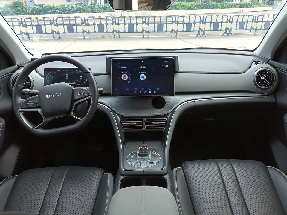 BYD Sea Lion 05DM Sea Lion 05DM 2025 DM-i 115KM Premium 2024 — thumbnail 3