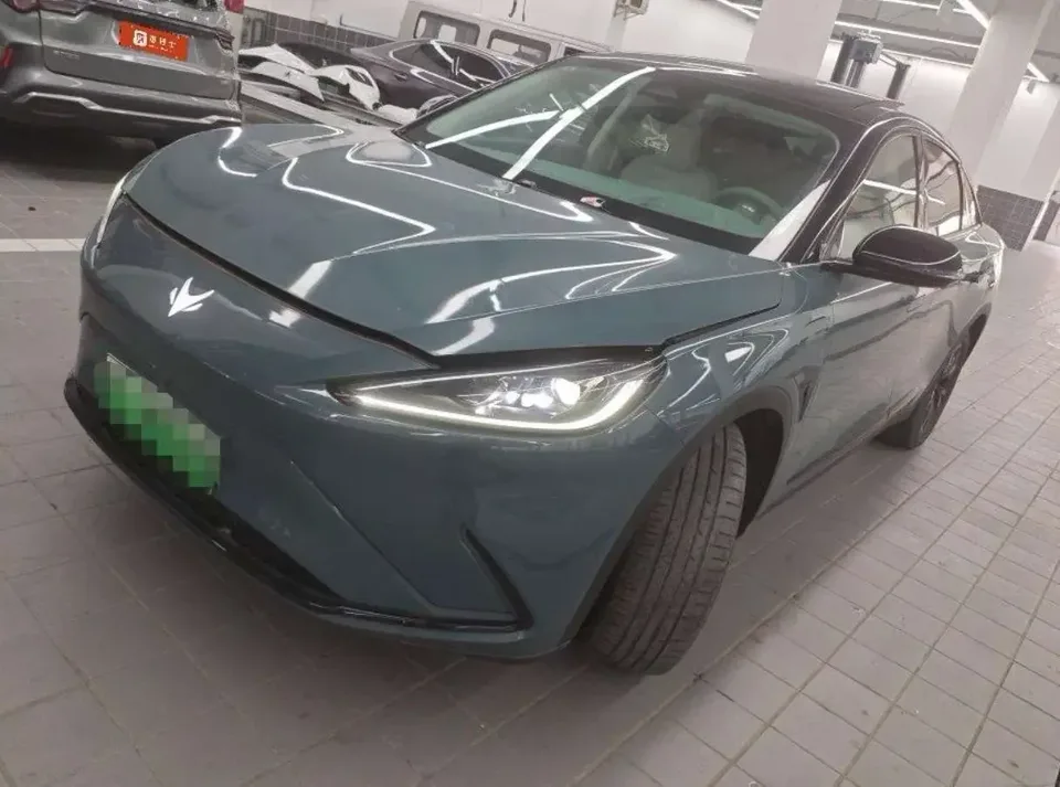 ARCFOX Extreme Fox Polar Fox Alpha S Polar Fox Alpha S 2023 Forest Edition 735E+ 160kW 2023 — photo 1, buy with delivery to Moscow