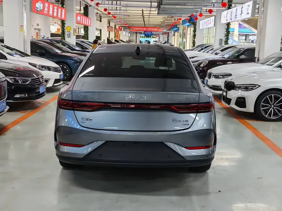 BYD Qin PLUS EV Qin PLUS EV 2025 Smart Driving Edition 510KM Leading Edition 2025 — миниатюра 2