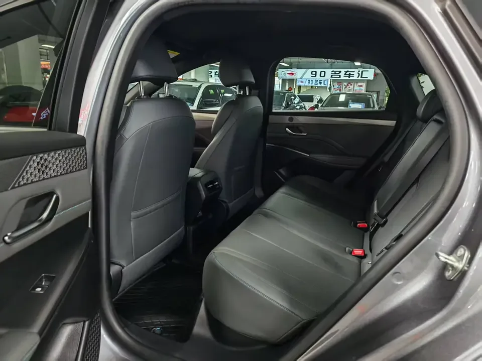 BYD Qin PLUS EV Qin PLUS EV 2025 Smart Driving Edition 510KM Leading Edition 2025 — миниатюра 3