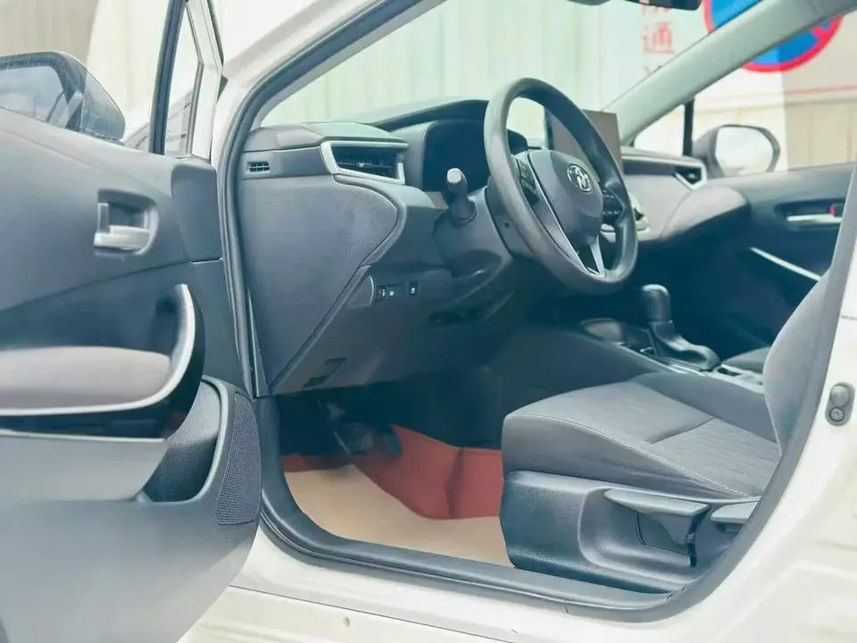 Toyota Corolla Corolla 2023 Intelligent Electric Hybrid Dual Engine 1.8L E-CVT Elite Edition 2024 — thumbnail 5