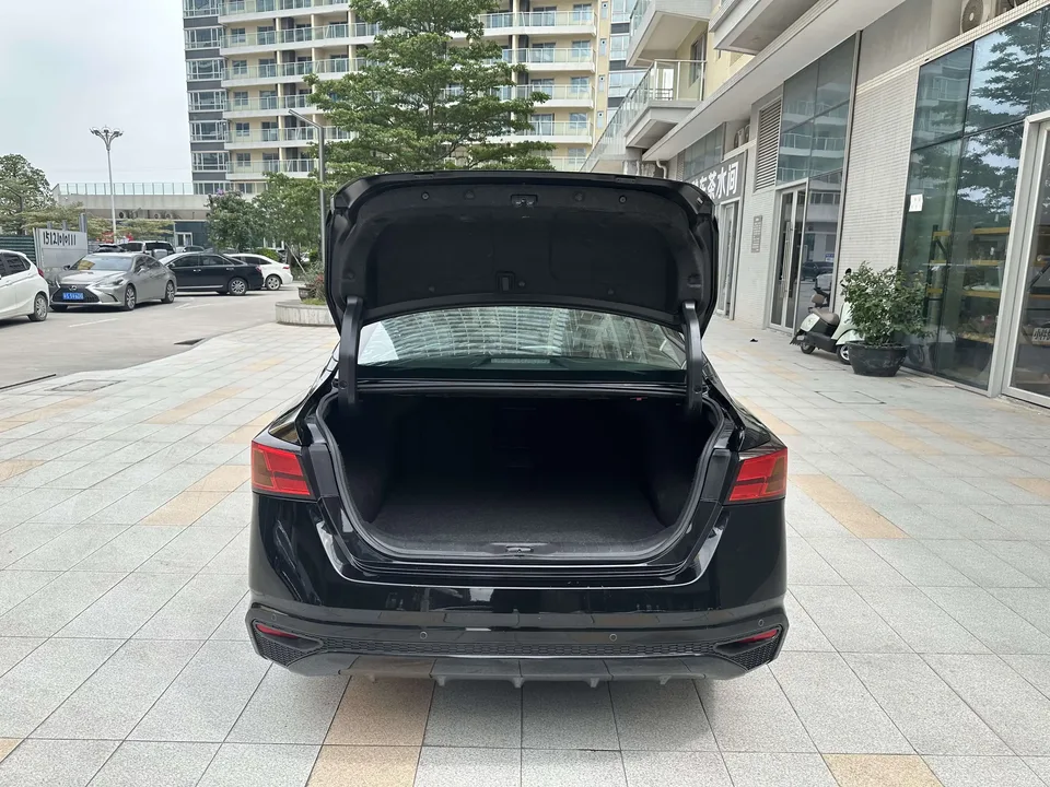 Nissan Altima Sound of nature 2021 2.0L XL Comfort Edition 2022 — thumbnail 4