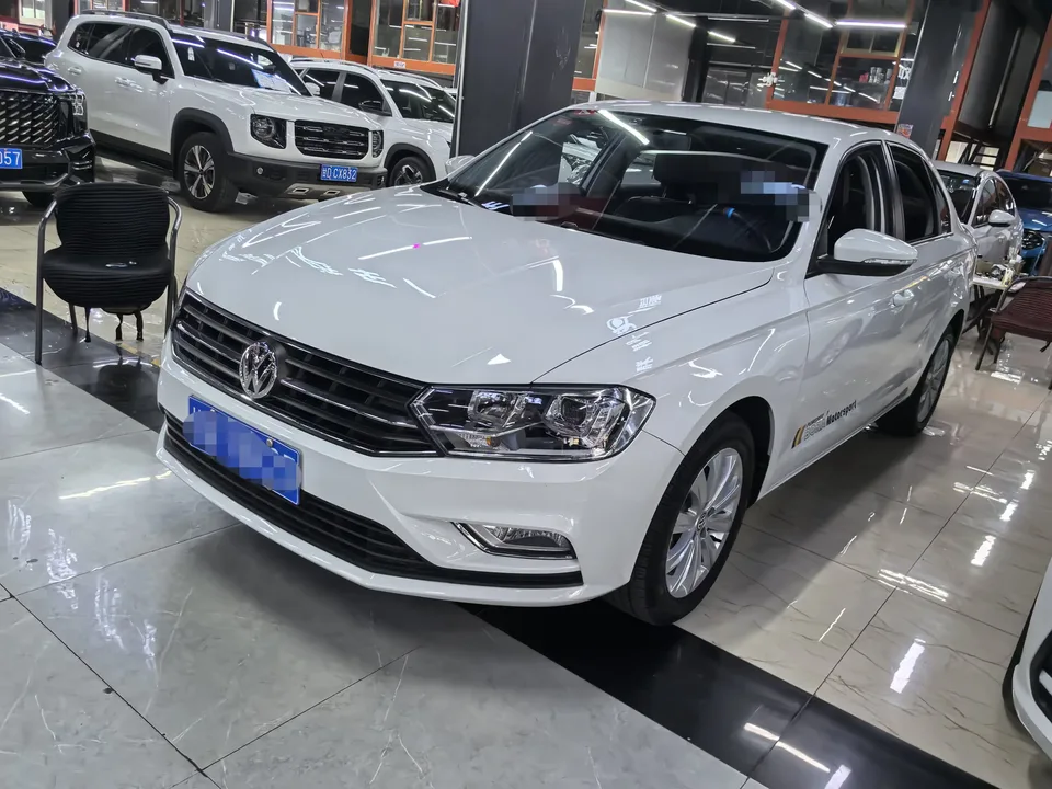 Volkswagen Bora Bora 2021 1.5L Automatic Fashion Smart Edition 2023 — photo 1, buy with delivery to Moscow