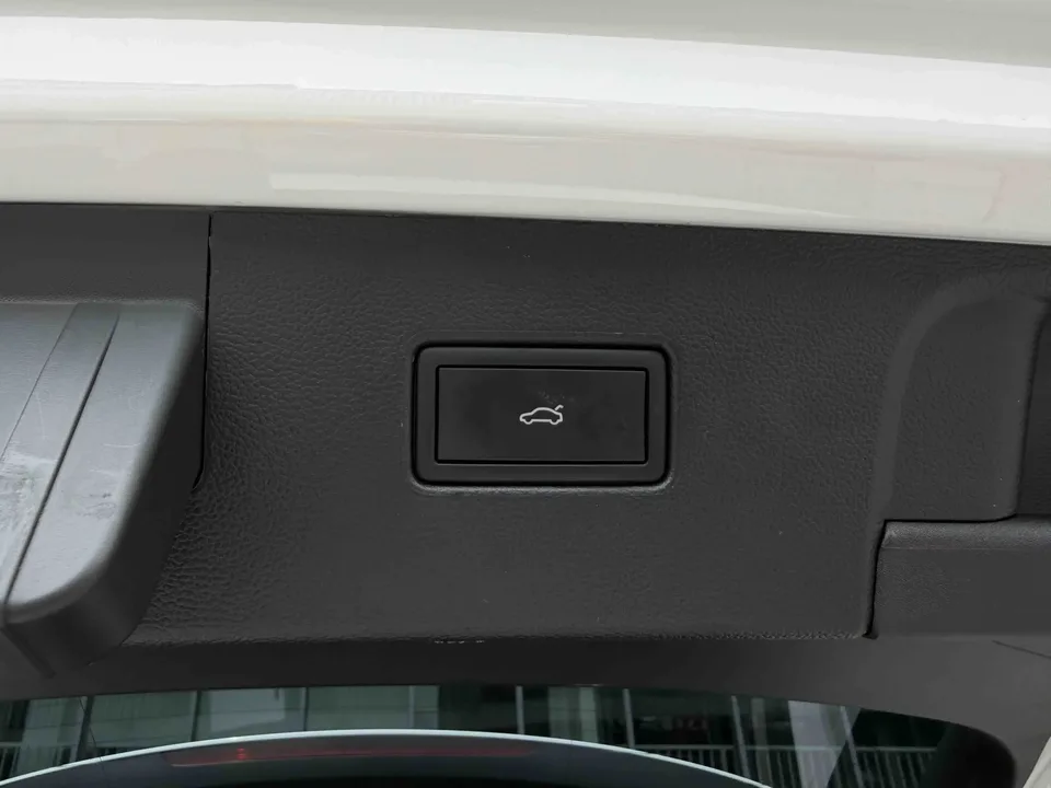 Volkswagen Tayron Tanyue 2022 280TSI 2WD Luxury Smart Edition 2022 — thumbnail 3