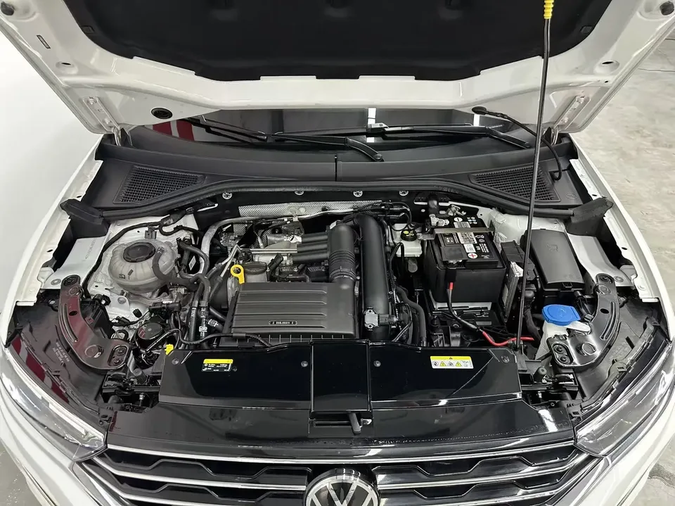 Volkswagen T-Roc TANG 2022 280TSI DSG 2WD Comfort PLUS 2022 — thumbnail 3