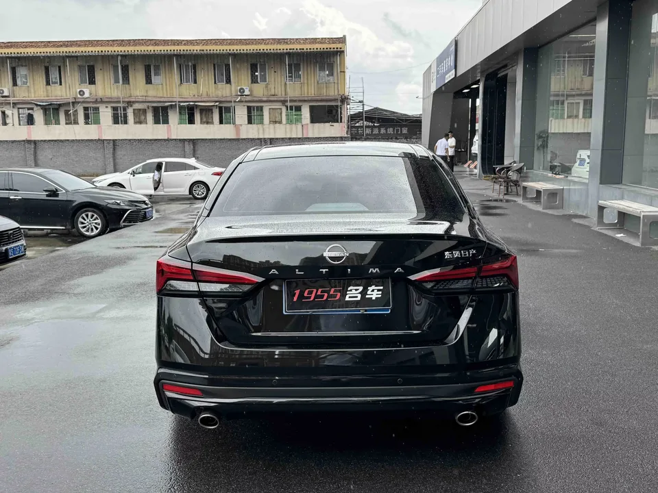 Nissan Altima Sound of nature 2022 2.0L XL-TLS Enjoy Edition 2025 — thumbnail 3