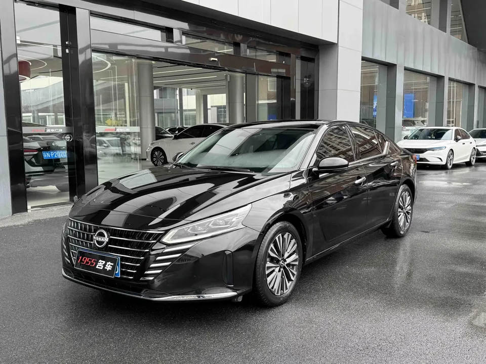 Nissan Altima Sound of nature 2022 2.0L XL-TLS Enjoy Edition 2025 — photo 1, buy with delivery to Moscow
