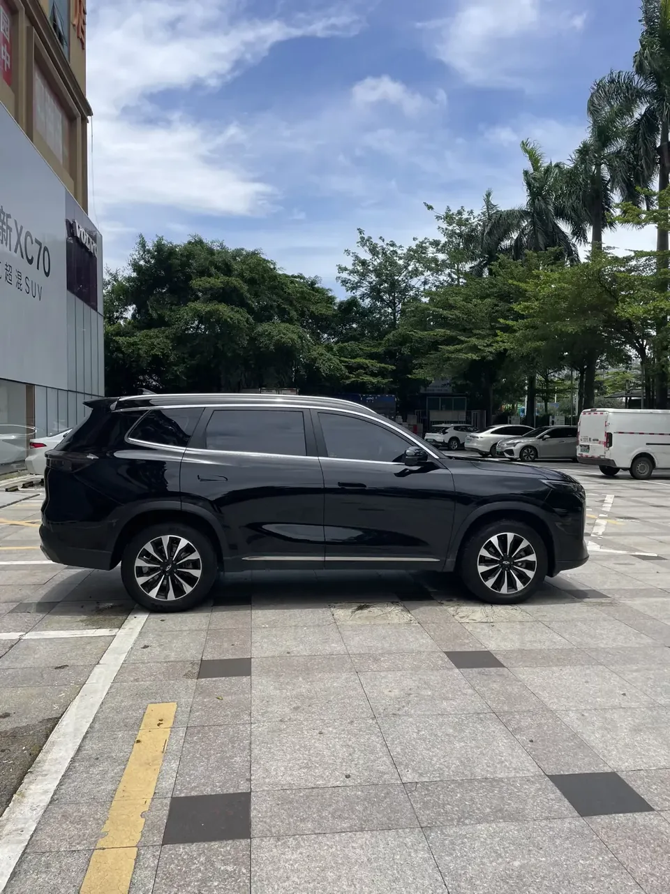 Chery Tiggo 8 PLUS Tiggo 8 PLUS 2025 Kunpeng 290TGDI DCT Comfort 2025 — миниатюра 2
