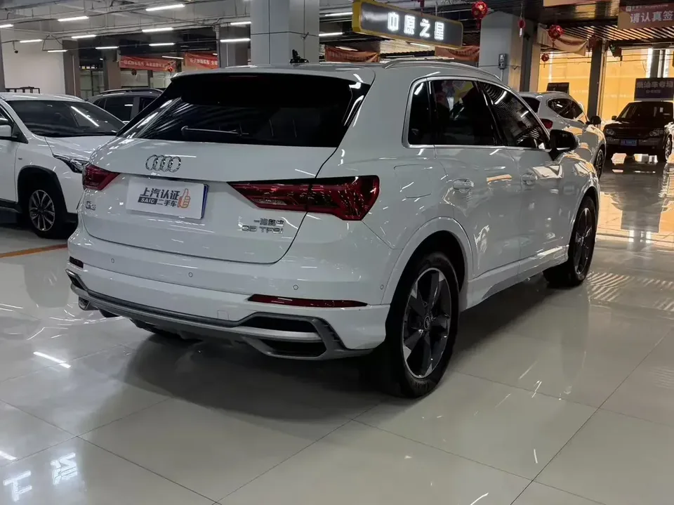 Audi Q3 Audi Q3 2022 35 TFSI Stylish Dynamic 2022 — миниатюра 2
