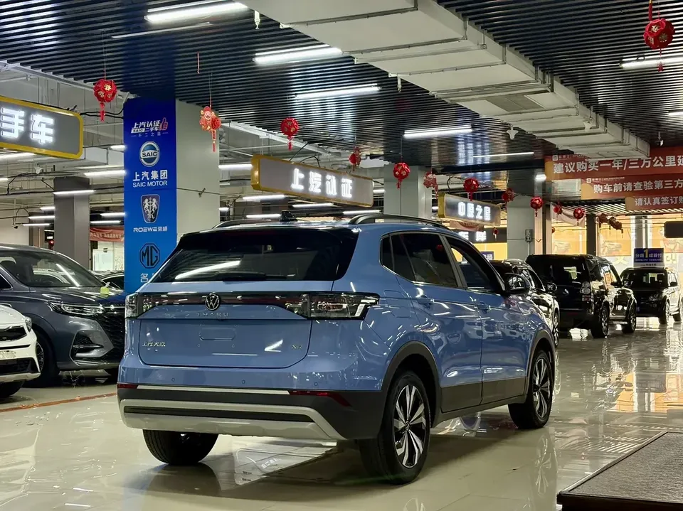 Volkswagen Tharu tuyue 2025 New 1.5L Sharp Edition 2025 — thumbnail 2