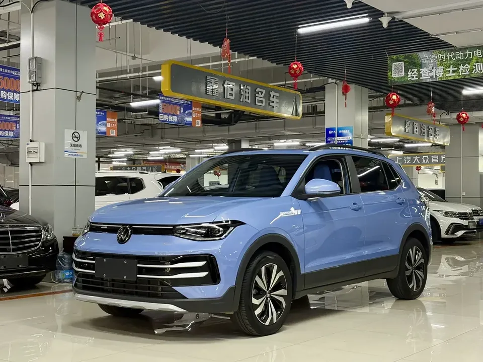 Volkswagen Tharu tuyue 2025 New 1.5L Sharp Edition 2025 — photo 1, buy with delivery to Moscow
