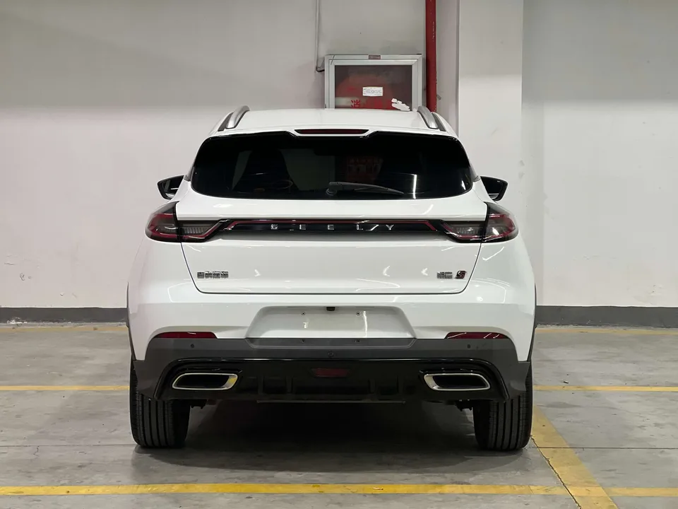 Geely Emgrand S Emgrand S 2022 1.4T CVT Crossover Player Edition 2023 — thumbnail 2