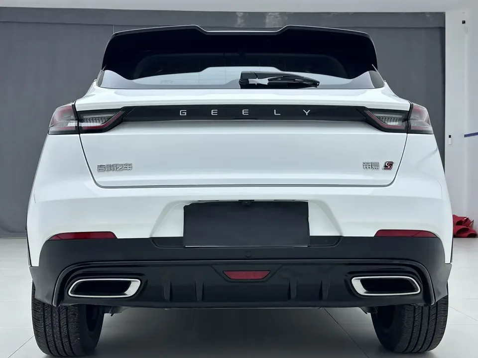 Geely Emgrand S Emgrand S 2022 1.4T CVT Crossover Player Edition 2022 — thumbnail 2