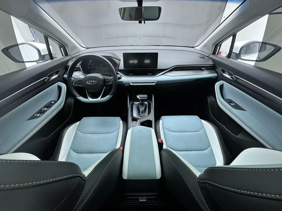 Geely Emgrand S Emgrand S 2022 1.4T CVT Crossover Player Edition 2022 — thumbnail 4