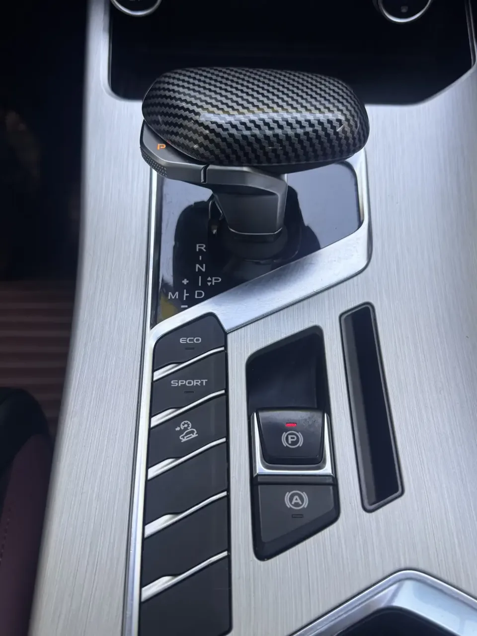 Geely Coolray SX11 Binyue 2021 240T DCT Diamond Edition 2023 — thumbnail 3