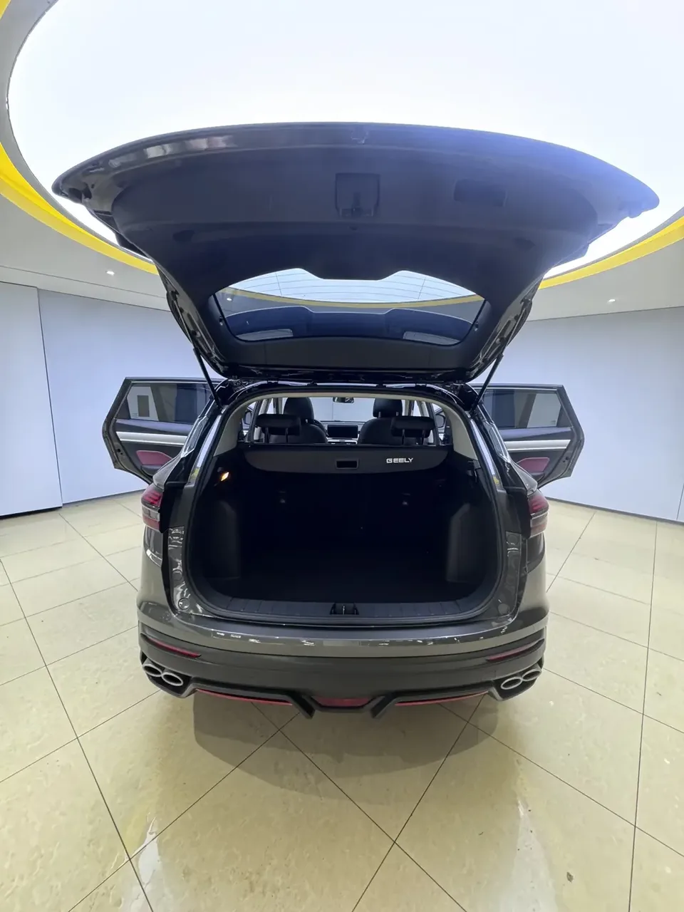 Geely Coolray SX11 Binyue 2021 240T DCT Diamond Edition 2023 — thumbnail 5