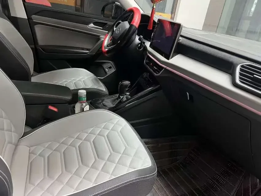 Volkswagen Tayron Tanyue 2023 280TSI 2WD Luxury Plus Advanced Edition 2023 — миниатюра 2