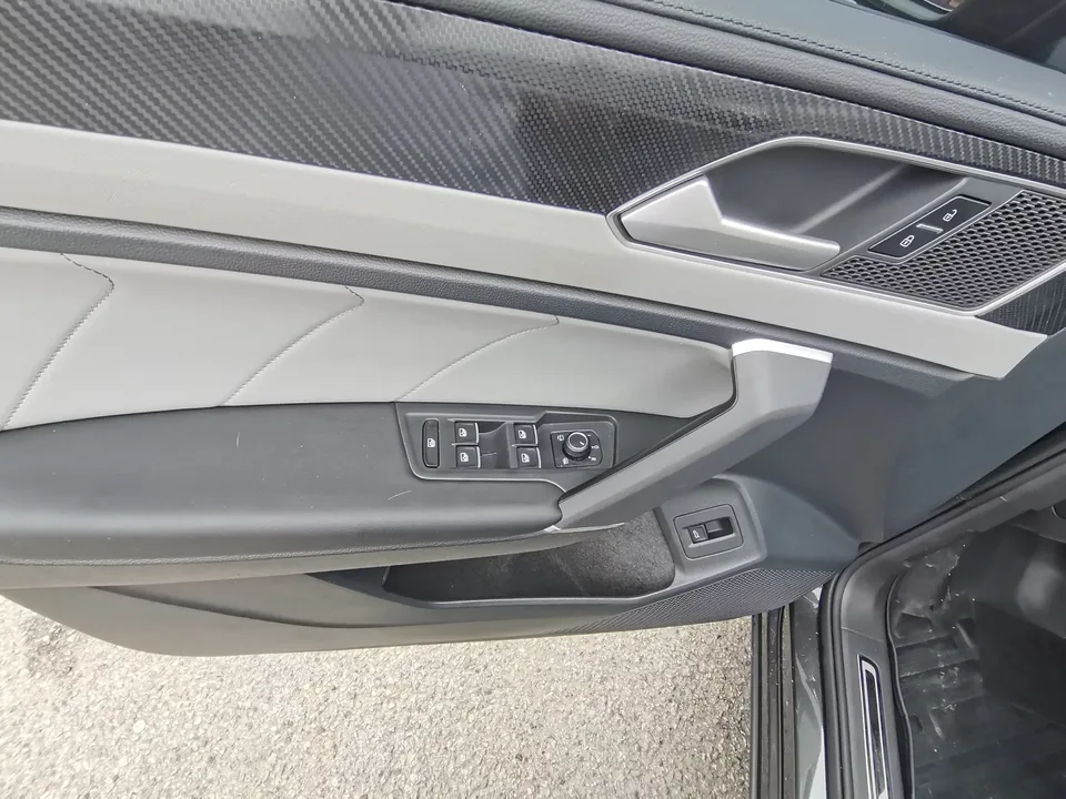 Volkswagen Tayron Tanyue 2023 280TSI 2WD Luxury Plus Advanced Edition 2022 — thumbnail 3