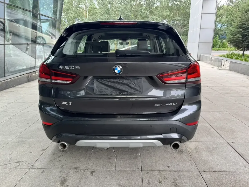BMW X1 BMW X1 2022 sDrive20Li Premium 2022 — thumbnail 2