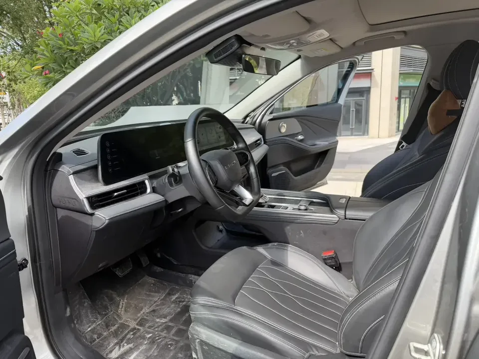 Chery Arrizo 8 Arrizo 8 2025 1.6TGDI DCT Intelligence 2025 — thumbnail 5