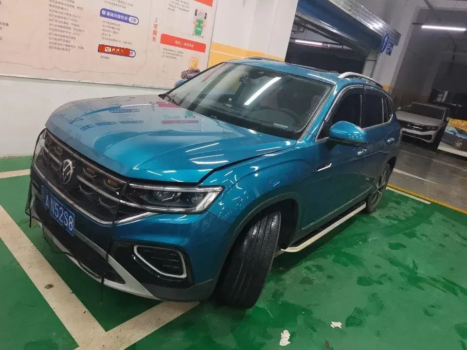 Volkswagen Tayron Tanyue 2023 280TSI 2WD Luxury Plus Advanced Edition 2023 — photo 1, buy with delivery to Moscow