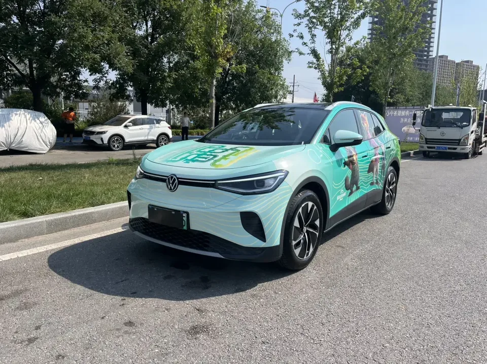 Volkswagen ID.4 Crozz ID.4 CROZZ 2025 Pure Enjoyment Edition 2025 — photo 1, buy with delivery to Moscow