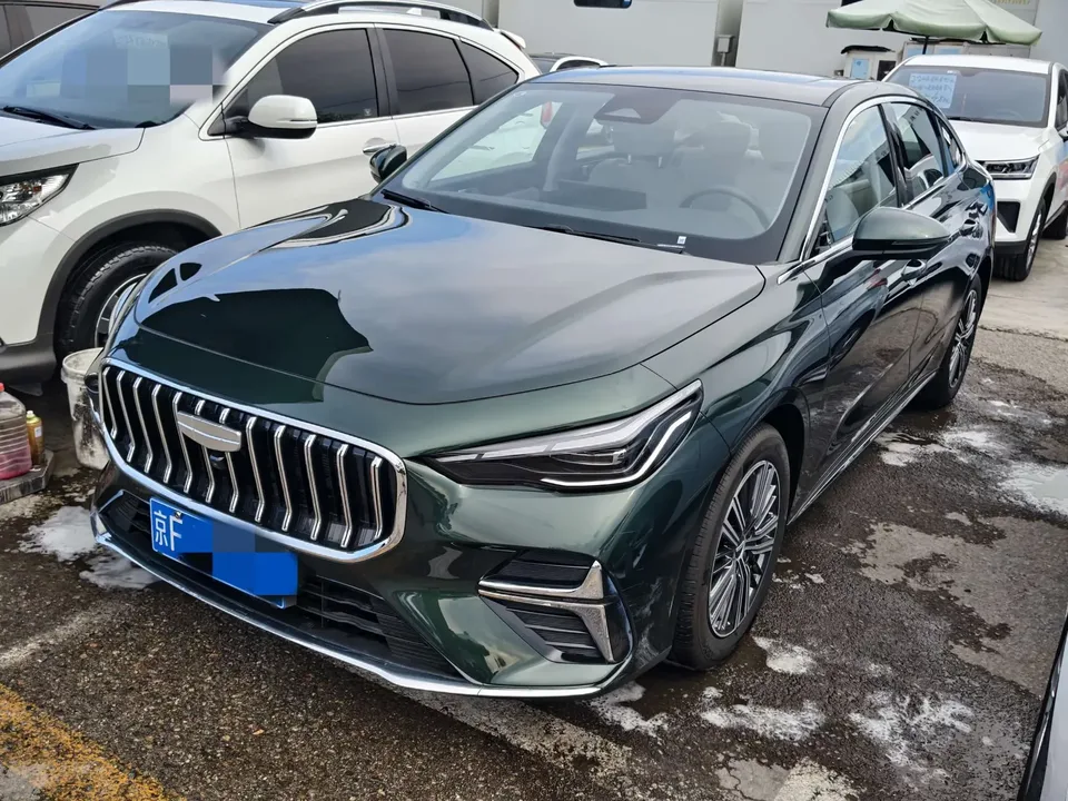 Geely Emgrand emgrand 2026 5th Generation 1.5L CVT Premium 2026 — photo 1, buy with delivery to Moscow