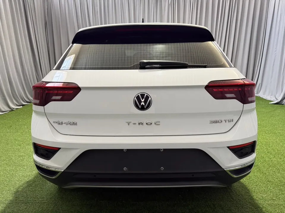 Volkswagen T-Roc TANG 2022 280TSI DSG 2WD Comfort PLUS 2022 — thumbnail 2