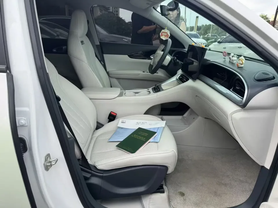 Geely Star Wish Star Wish 2025 410km Free Edition 2025 — thumbnail 2