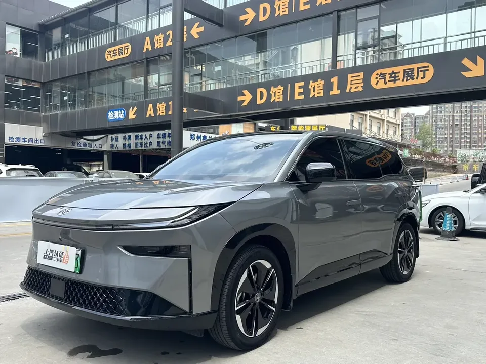Toyota Bozhi 3X Bozhi 3X 2025 520 Pro+ 2025 — photo 1, buy with delivery to Moscow