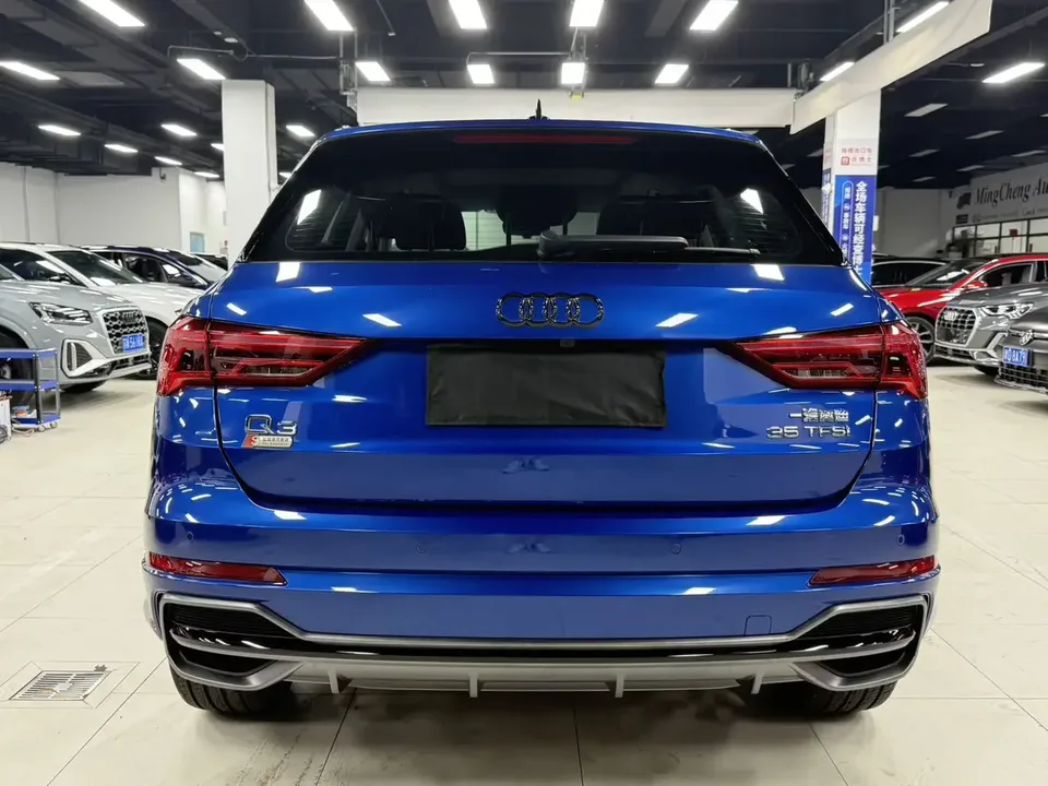 Audi Q3 Audi Q3 2022 35 TFSI Stylish Dynamic 2022 — thumbnail 2