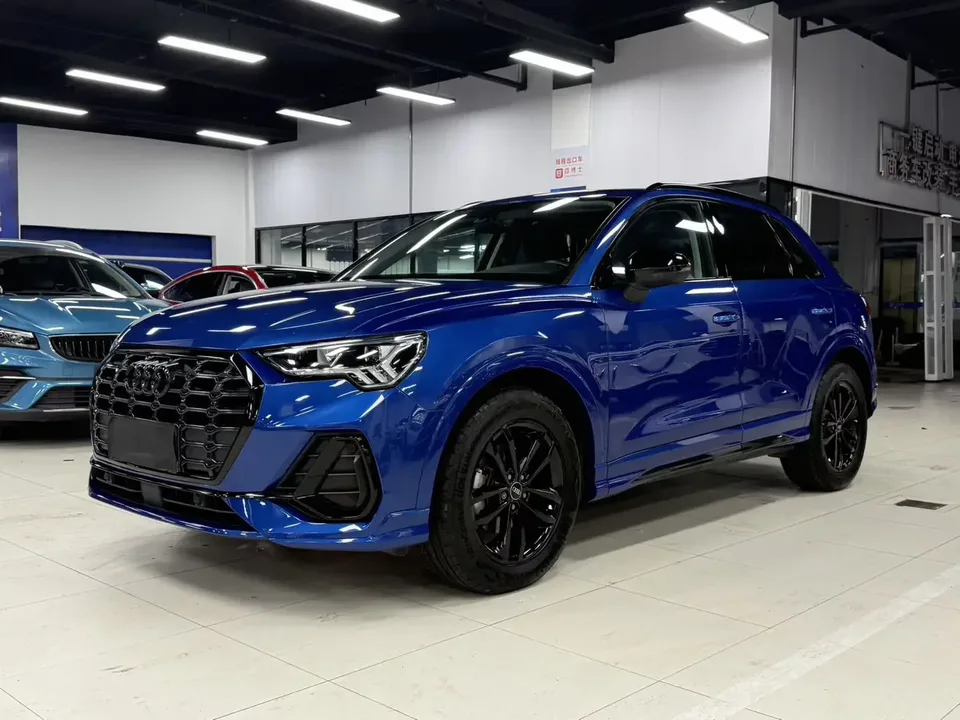 Audi Q3 Audi Q3 2022 35 TFSI Stylish Dynamic 2022 — photo 1, buy with delivery to Moscow