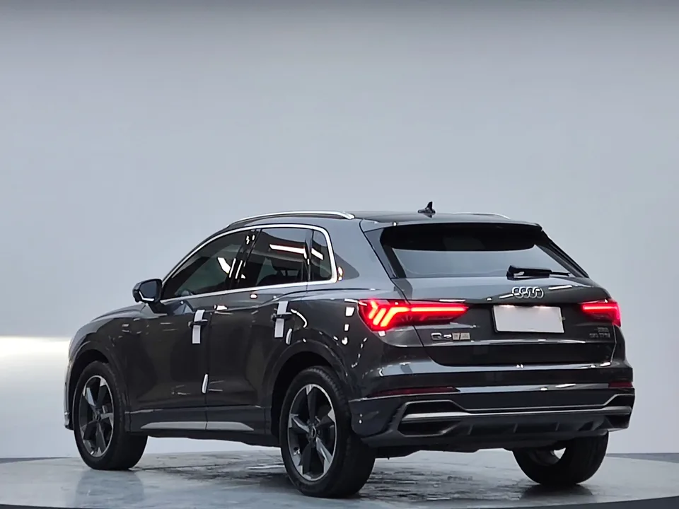 Audi Q3 Audi Q3 2023 35 TFSI Stylish Dynamic 2023 — миниатюра 2