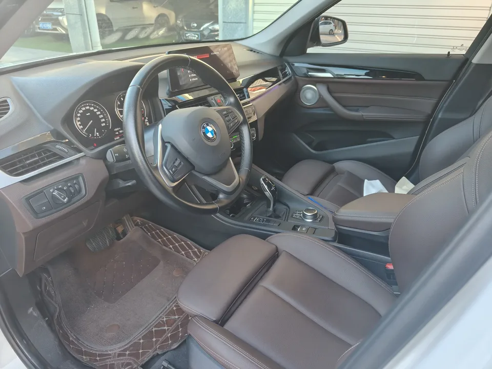 BMW X1 BMW X1 2022 sDrive20Li Fashion 2023 — thumbnail 4