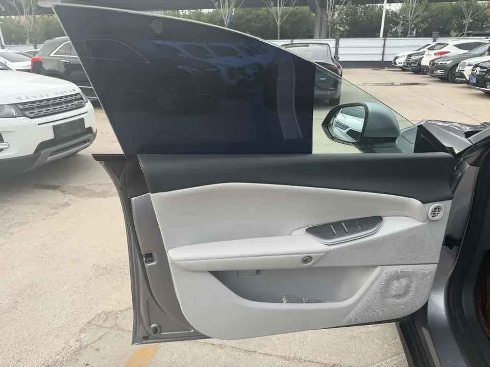 ARCFOX Extreme Fox JiFox Alpha S5 JiFox Alpha S5 2025 560PRO 185kW 2025 — thumbnail 3