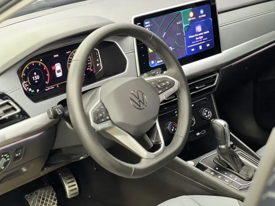 Volkswagen Lavida Lavida 2023 1.5L Automatic Deyi Edition 2022 — thumbnail 4