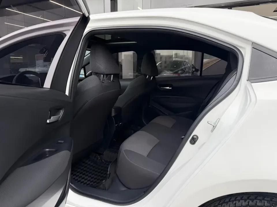 Toyota Levin Lei Ling 2023 185T Deluxe 2024 — thumbnail 3