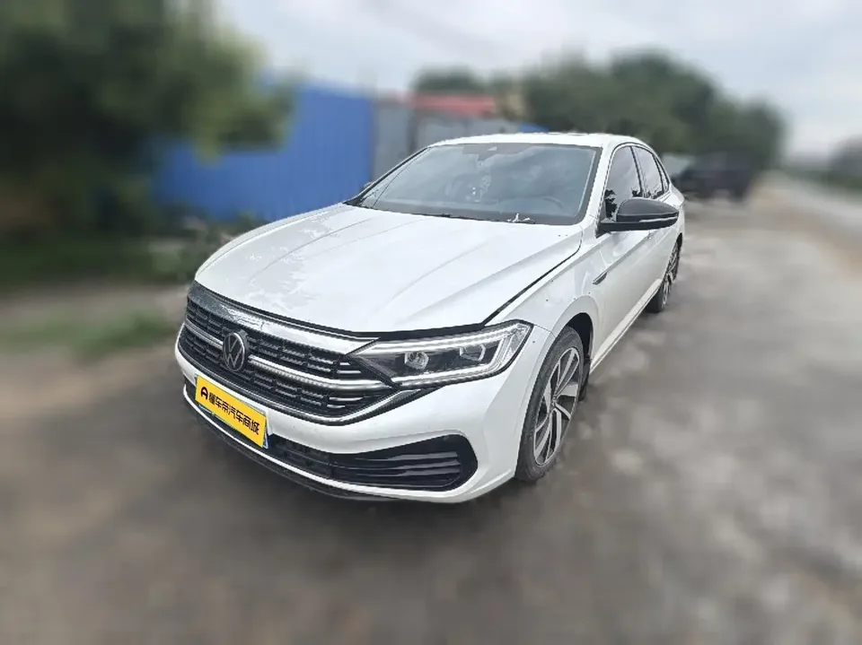 Volkswagen Sagitar Sagitar 2025 300TSI DSG Excellence Edition 2025 — photo 1, buy with delivery to Moscow